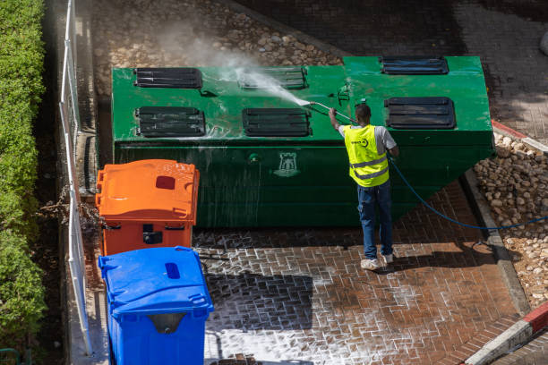 Best Garage Pressure Washing  in Carencro, LA